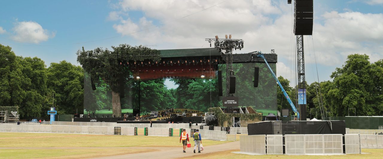 Tempoary cabins provided at Hyde Park BST